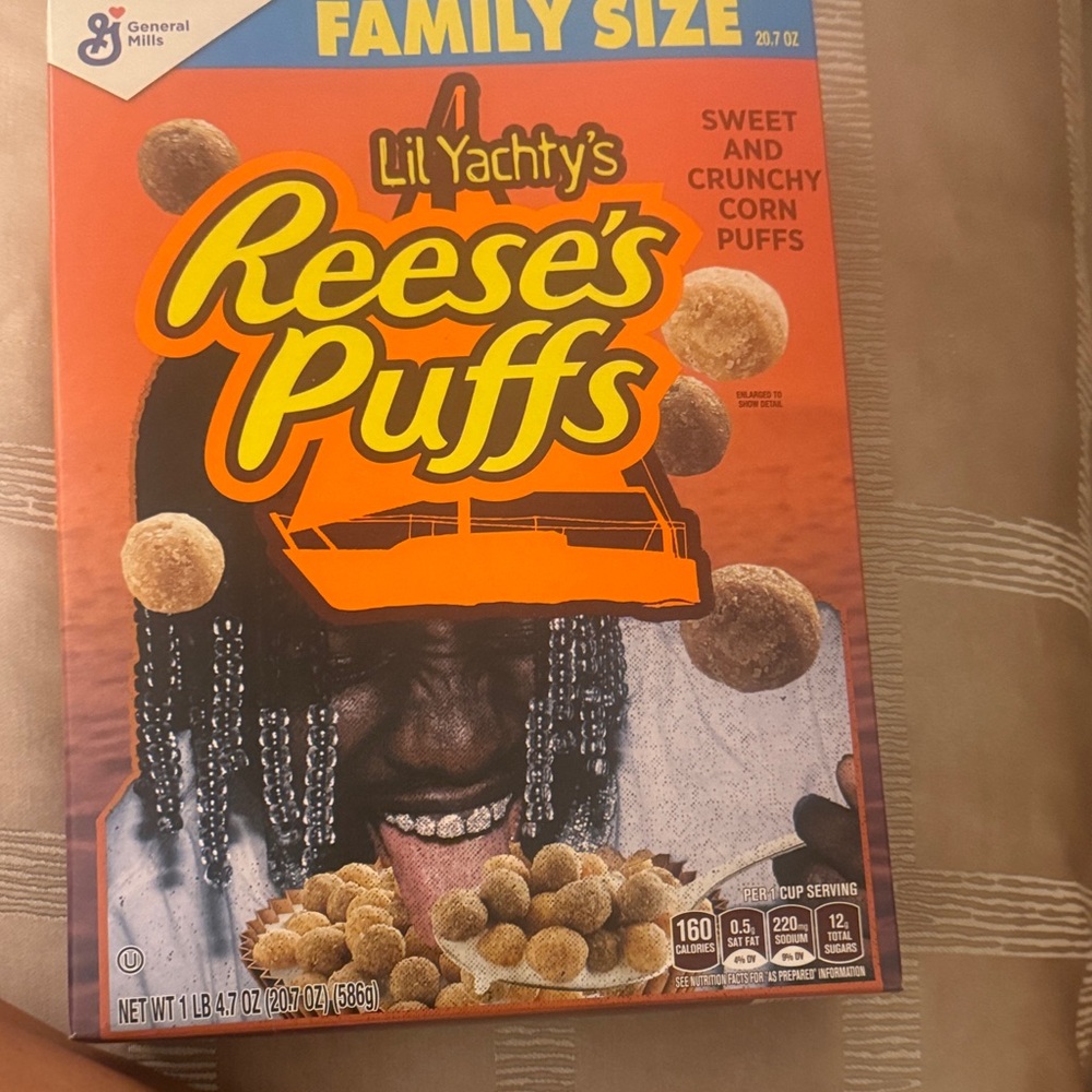 Reese's Puffs Cereal Family Size